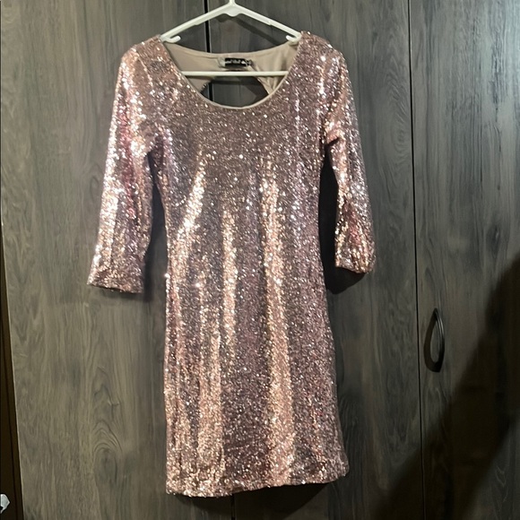 Crystal Doll Dresses & Skirts - Rose Gold Sequin Dress Size Medium